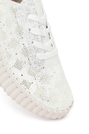 Kadın Beyaz Bağcıklı Desenli Kalın Tabanlı Kumaş Sneaker | Derimod Kadın Beyaz Bağcıklı Desenli Kalın Tabanlı Kumaş Sneaker | Derimod