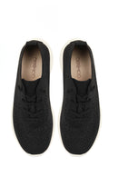 Kadın Siyah Bağcıklı Kalın Tabanlı Desenli Kumaş Comfort Sneaker | Derimod Kadın Siyah Bağcıklı Kalın Tabanlı Desenli Kumaş Comfort Sneaker | Derimod