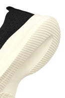 Kadın Siyah Bağcıklı Kalın Tabanlı Desenli Kumaş Comfort Sneaker | Derimod Kadın Siyah Bağcıklı Kalın Tabanlı Desenli Kumaş Comfort Sneaker | Derimod