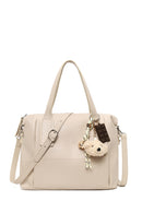 Kadın Krem Uzun Askılı Aksesuarlı Kol Çantası | Derimod Kadın Krem Uzun Askılı Aksesuarlı Kol Çantası | Derimod