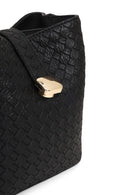 Kadın Siyah Uzun Askılı Baskılı Omuz Çantası | Derimod Kadın Siyah Uzun Askılı Baskılı Omuz Çantası | Derimod