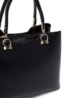 Kadın Siyah Uzun Askılı Klasik Kol Çantası | Derimod Kadın Siyah Uzun Askılı Klasik Kol Çantası | Derimod