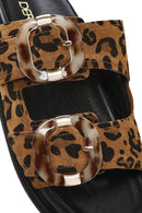 Kadın Leopar Çift Tokalı Süet Deri Terlik | Derimod Kadın Leopar Çift Tokalı Süet Deri Terlik | Derimod