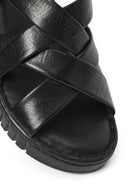 Kadın Siyah Kalın Tabanlı Deri Comfort Sandalet | Derimod Kadın Siyah Kalın Tabanlı Deri Comfort Sandalet | Derimod