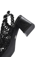 Kadın Siyah Örgülü Metalik Kalın Kısa Topuklu Sandalet | Derimod Kadın Siyah Örgülü Metalik Kalın Kısa Topuklu Sandalet | Derimod