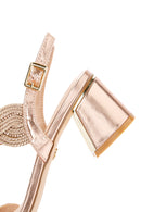 Kadın Pembe Örgülü Kalın Kısa Topuklu Sandalet | Derimod Kadın Pembe Örgülü Kalın Kısa Topuklu Sandalet | Derimod