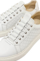 Erkek Beyaz Bağcıklı Kalın Tabanlı Desenli Deri Sneaker | Derimod Erkek Beyaz Bağcıklı Kalın Tabanlı Desenli Deri Sneaker | Derimod