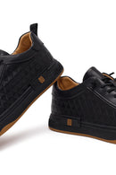 Erkek Siyah Bağcıklı Baskılı Deri Sneaker | Derimod Erkek Siyah Bağcıklı Baskılı Deri Sneaker | Derimod
