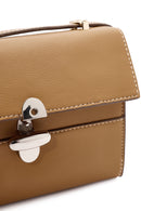 Kadın Kahverengi Uzun Askılı Çapraz Çanta | Derimod Kadın Kahverengi Uzun Askılı Çapraz Çanta | Derimod