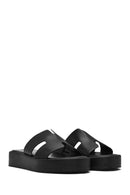 Women's Black Thick Soled Slippers | Derimod Women's Black Thick Soled Slippers | Derimod