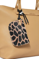 Kadın Kahverengi Aksesuarlı Omuz Çantası | Derimod Kadın Kahverengi Aksesuarlı Omuz Çantası | Derimod