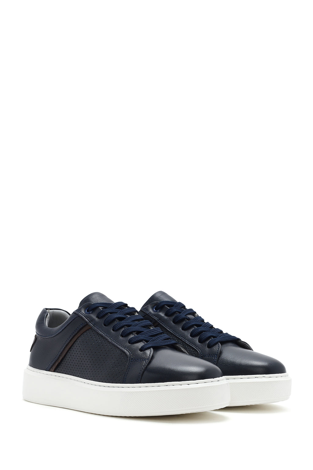 Erkek Lacivert Bağcıklı Deri Sneaker