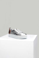 Yıldız Detaylı Gümüş Kadın Deri Sneaker | Derimod Yıldız Detaylı Gümüş Kadın Deri Sneaker | Derimod