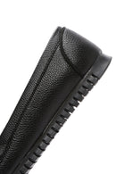 Kadın Siyah Püskül Detaylı Loafer | Derimod Kadın Siyah Püskül Detaylı Loafer | Derimod