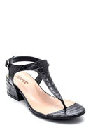 Women's Crocodile Leather Flip Flops Sandals | Derimod Women's Crocodile Leather Flip Flops Sandals | Derimod