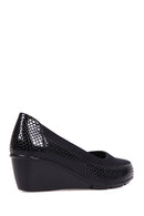 Crocodile Patterned Women's Wedge Heeled Shoes | Derimod Crocodile Patterned Women's Wedge Heeled Shoes | Derimod