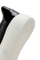 Erkek Siyah Kalın Tabanlı Bağcıklı Rugan Deri Sneaker | Derimod Erkek Siyah Kalın Tabanlı Bağcıklı Rugan Deri Sneaker | Derimod