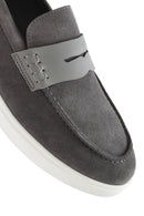 Erkek Gri Kalın Tabanlı Süet Deri Casual Loafer | Derimod Erkek Gri Kalın Tabanlı Süet Deri Casual Loafer | Derimod