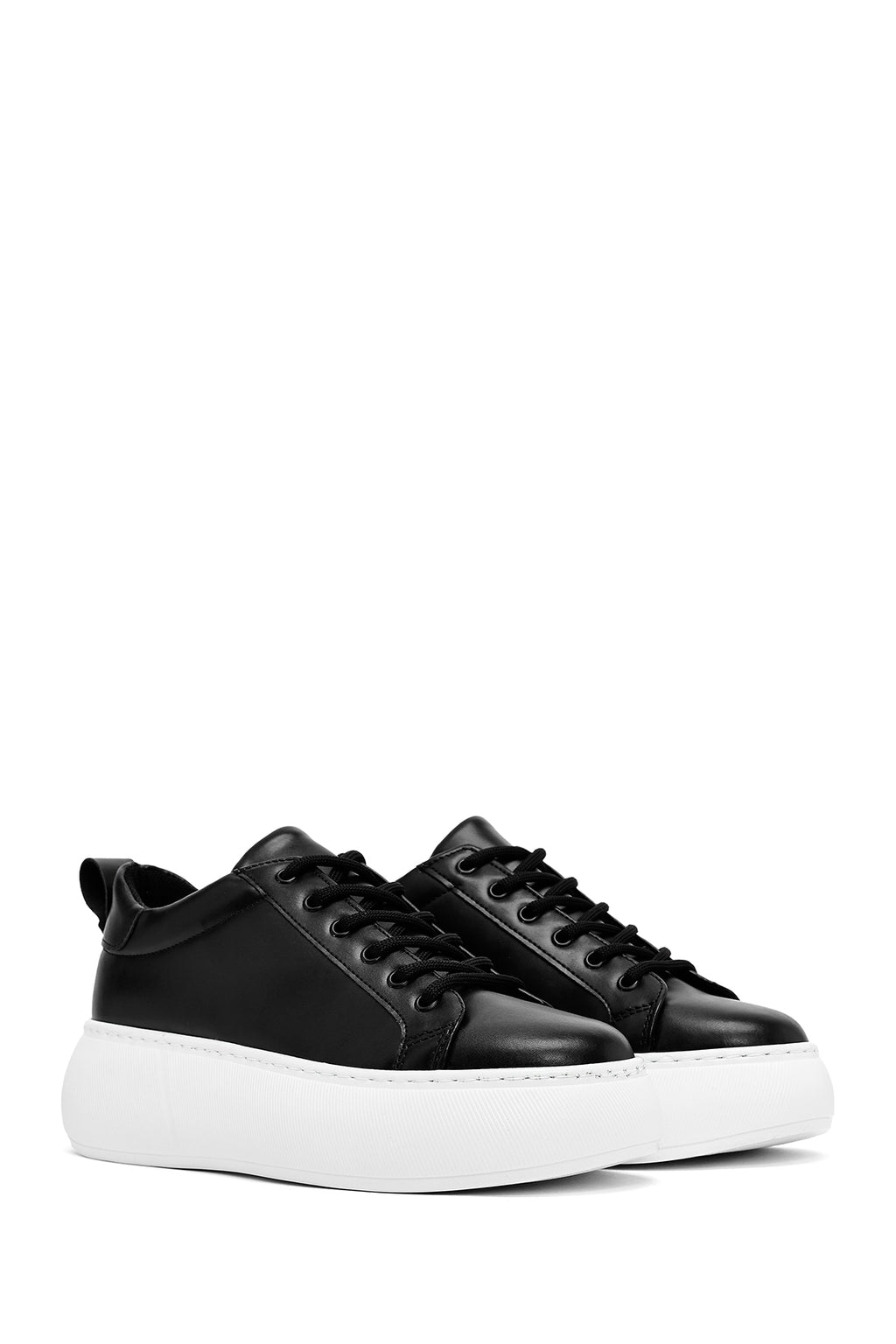 Kadın Siyah Bağcıklı Kalın Tabanlı Sneaker