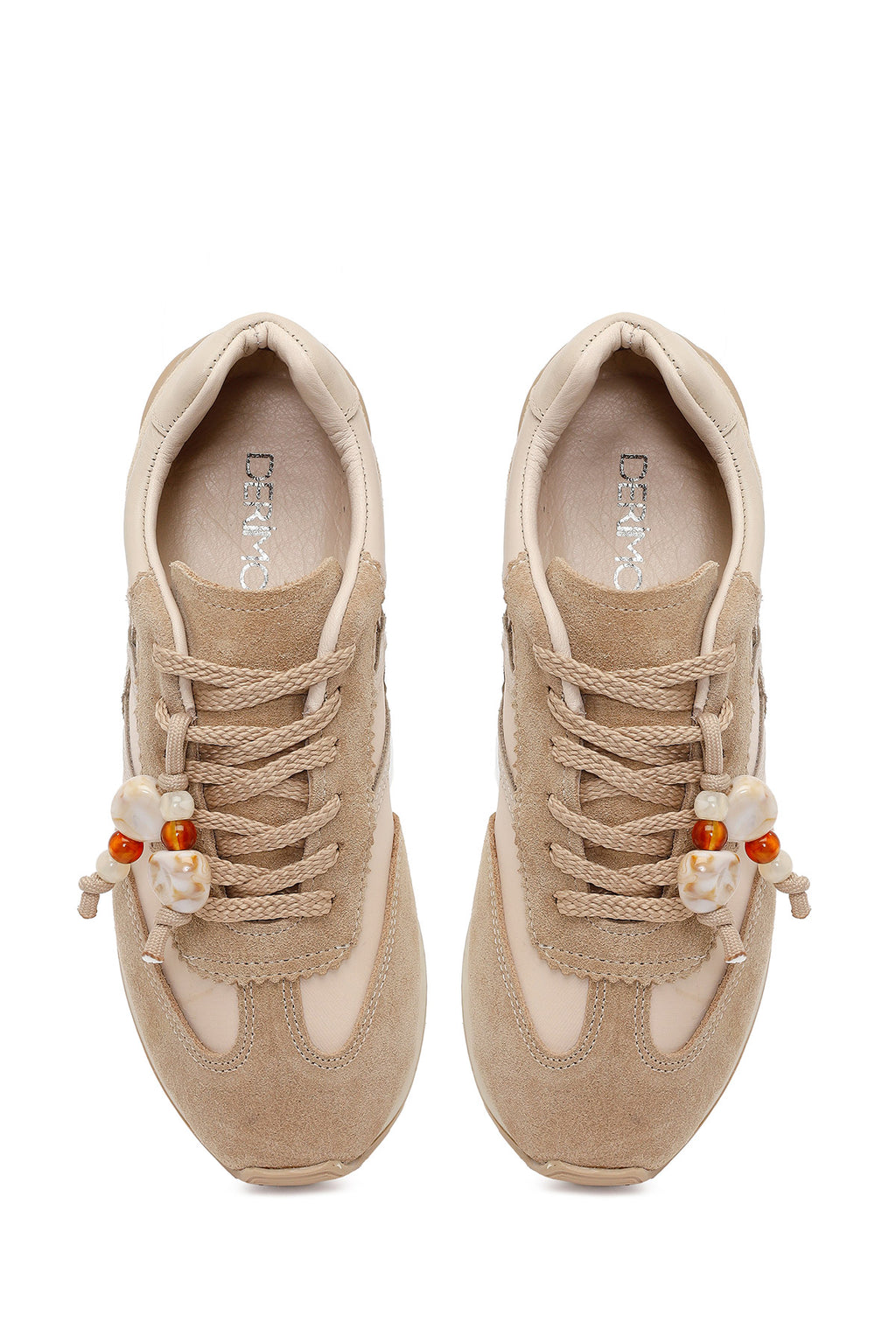 Kadın Bej Bağcıklı Charmlı Deri Sneaker