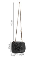 Kadın Siyah Zincir Askılı Floral Detaylı Mini Omuz Çantası | Derimod Kadın Siyah Zincir Askılı Floral Detaylı Mini Omuz Çantası | Derimod