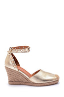 Kadın Zımbalı Dolgu Topuklu Espadril Ayakkabı | Derimod Kadın Zımbalı Dolgu Topuklu Espadril Ayakkabı | Derimod