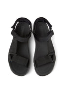 Camper Kadın Siyah Oruga Up Kalın Tabanlı Sandalet | Derimod Camper Kadın Siyah Oruga Up Kalın Tabanlı Sandalet | Derimod