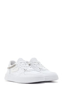Alberto Guardiani Kadın Beyaz Zincirli Deri Sneaker | Derimod Alberto Guardiani Kadın Beyaz Zincirli Deri Sneaker | Derimod