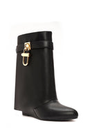 Kadın Siyah Dolgu Topuklu Bot | Derimod Kadın Siyah Dolgu Topuklu Bot | Derimod