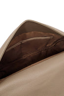 Kadın Bej Uzun Askılı Çapraz Çanta | Derimod Kadın Bej Uzun Askılı Çapraz Çanta | Derimod