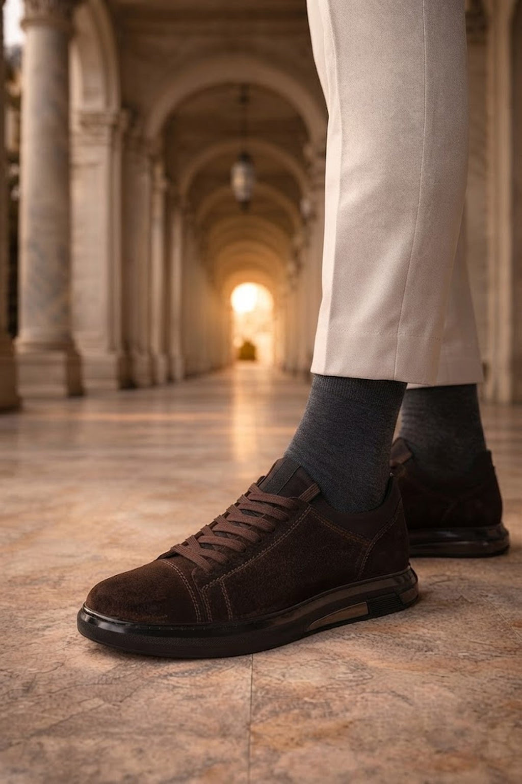 Erkek Kahverengi Bağcıklı Süet Deri Sneaker