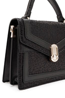 Kadın Siyah Uzun Askılı Baskılı Kol Çantası | Derimod Kadın Siyah Uzun Askılı Baskılı Kol Çantası | Derimod