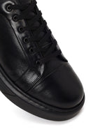 Erkek Siyah Bağcıklı Kalın Tabanlı Deri Sneaker | Derimod Erkek Siyah Bağcıklı Kalın Tabanlı Deri Sneaker | Derimod