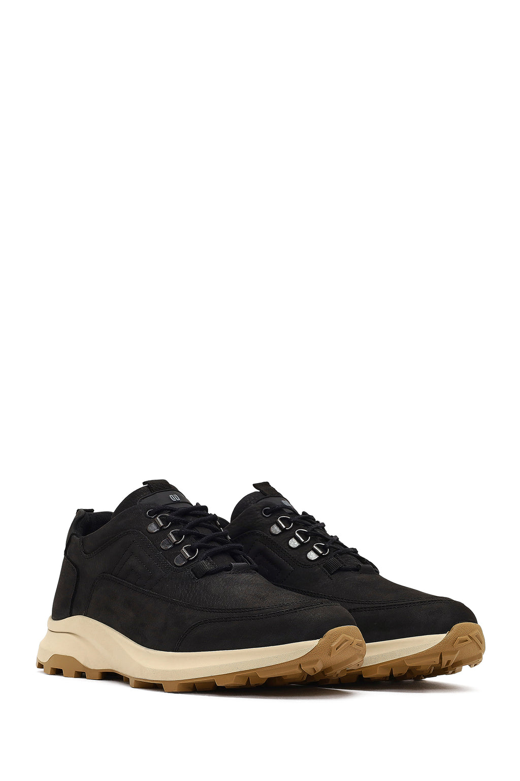 Erkek Siyah Bağcıklı Kalın Tabanlı Nubuk Deri Casual Sneaker