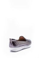 Kadın Parlak Ayakkabı | Derimod Kadın Parlak Ayakkabı | Derimod