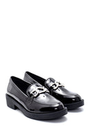 Kadın Rugan Zincir Detaylı Loafer | Derimod Kadın Rugan Zincir Detaylı Loafer | Derimod