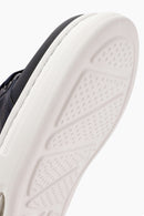 Erkek Lacivert Bağcıklı Kalın Tabanlı Deri Sneaker | Derimod Erkek Lacivert Bağcıklı Kalın Tabanlı Deri Sneaker | Derimod