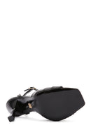 Kadın Siyah Bilekten Bantlı İnce Topuklu Deri Sandalet | Derimod Kadın Siyah Bilekten Bantlı İnce Topuklu Deri Sandalet | Derimod