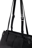 Woman Black Classic Shoulder Bag | Derimod Woman Black Classic Shoulder Bag | Derimod