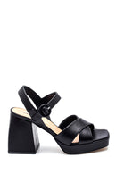 Kadın Casual Platform Topuklu Deri Sandalet | Derimod Kadın Casual Platform Topuklu Deri Sandalet | Derimod