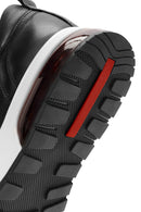 Erkek Siyah Bağcıklı Kalın Tabanlı Deri Sneaker | Derimod Erkek Siyah Bağcıklı Kalın Tabanlı Deri Sneaker | Derimod