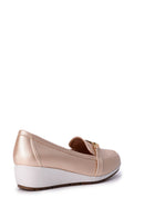 Kadın Dolgu Topuklu Tokalı Ayakkabı | Derimod Kadın Dolgu Topuklu Tokalı Ayakkabı | Derimod