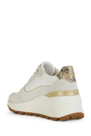 Geox Kadın Krem Spherica Ec11 Kalın Tabanlı Bağcıklı Süet Deri Sneaker | Derimod Geox Kadın Krem Spherica Ec11 Kalın Tabanlı Bağcıklı Süet Deri Sneaker | Derimod