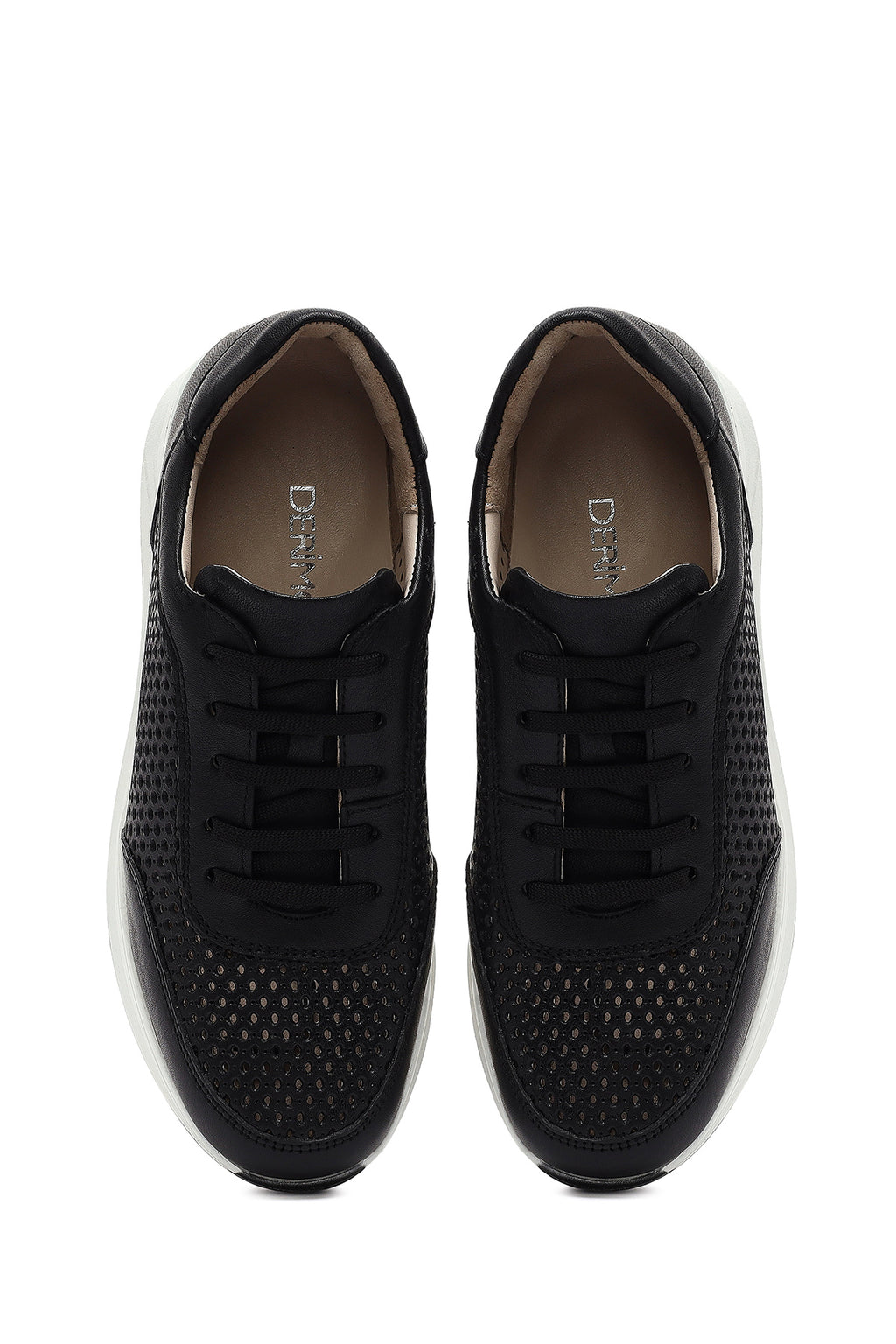 Kadın Siyah Bağcıklı Kalın Tabanlı Deri Sneaker