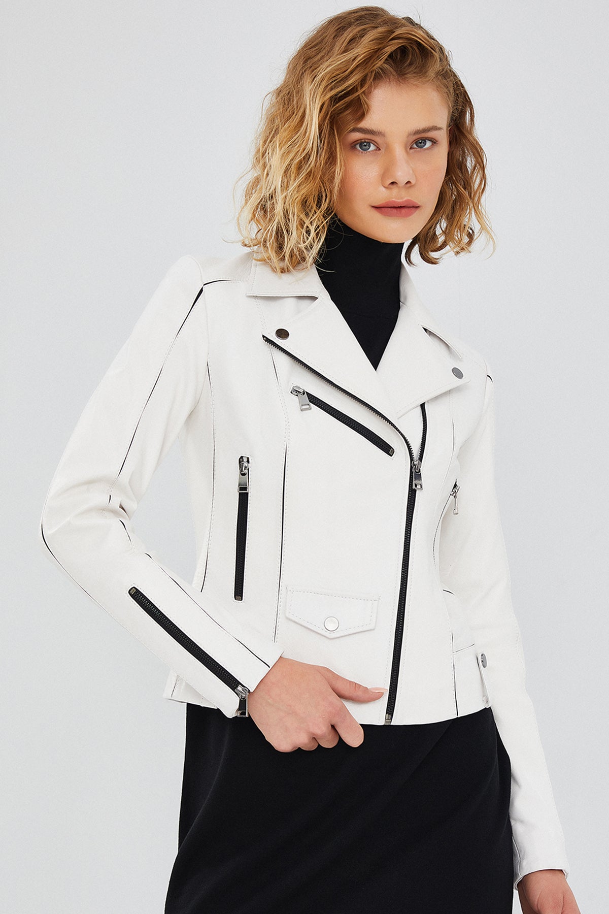 Bella Kadın Beyaz Deri Biker Ceket
