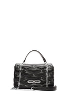 Kadın Siyah Uzun Askılı Kapitone Desenli Omuz Çantası | Derimod Kadın Siyah Uzun Askılı Kapitone Desenli Omuz Çantası | Derimod