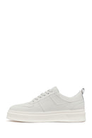 Erkek Beyaz Bağcıklı Kalın Tabanlı Deri Sneaker | Derimod Erkek Beyaz Bağcıklı Kalın Tabanlı Deri Sneaker | Derimod