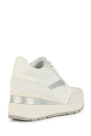 Geox Kadın Beyaz Zosma Kalın Tabanlı Bağcıklı Deri Sneaker | Derimod Geox Kadın Beyaz Zosma Kalın Tabanlı Bağcıklı Deri Sneaker | Derimod