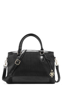 Kadın Siyah Uzun Askılı Baskılı Kol Çantası | Derimod Kadın Siyah Uzun Askılı Baskılı Kol Çantası | Derimod