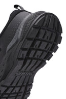 Skechers Erkek Siyah Bağcıklı Kalın Tabanlı Sneaker | Derimod Skechers Erkek Siyah Bağcıklı Kalın Tabanlı Sneaker | Derimod